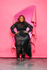 Black Spotlight On Lace Set