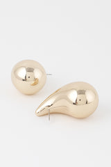 Gold Curved Teardrop Earrings