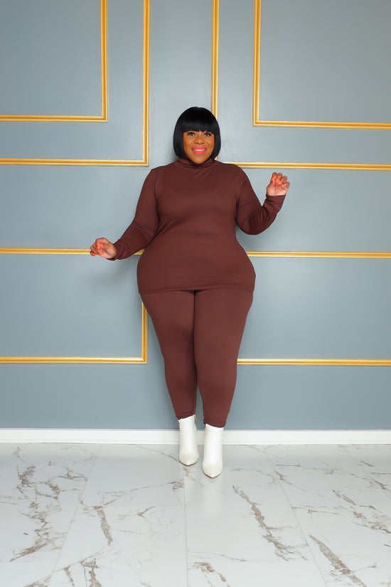 Load image into Gallery viewer, Chocolate  Comfy Turtleneck Set
