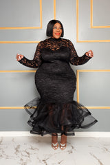 Blacke Voluptuous Lace Dress