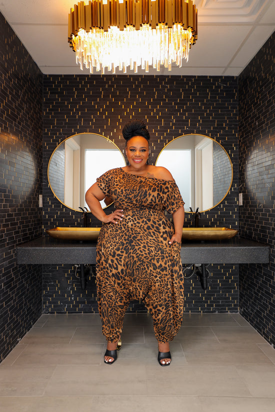 Load image into Gallery viewer, Leopard M C Hammer Jumpsuit
