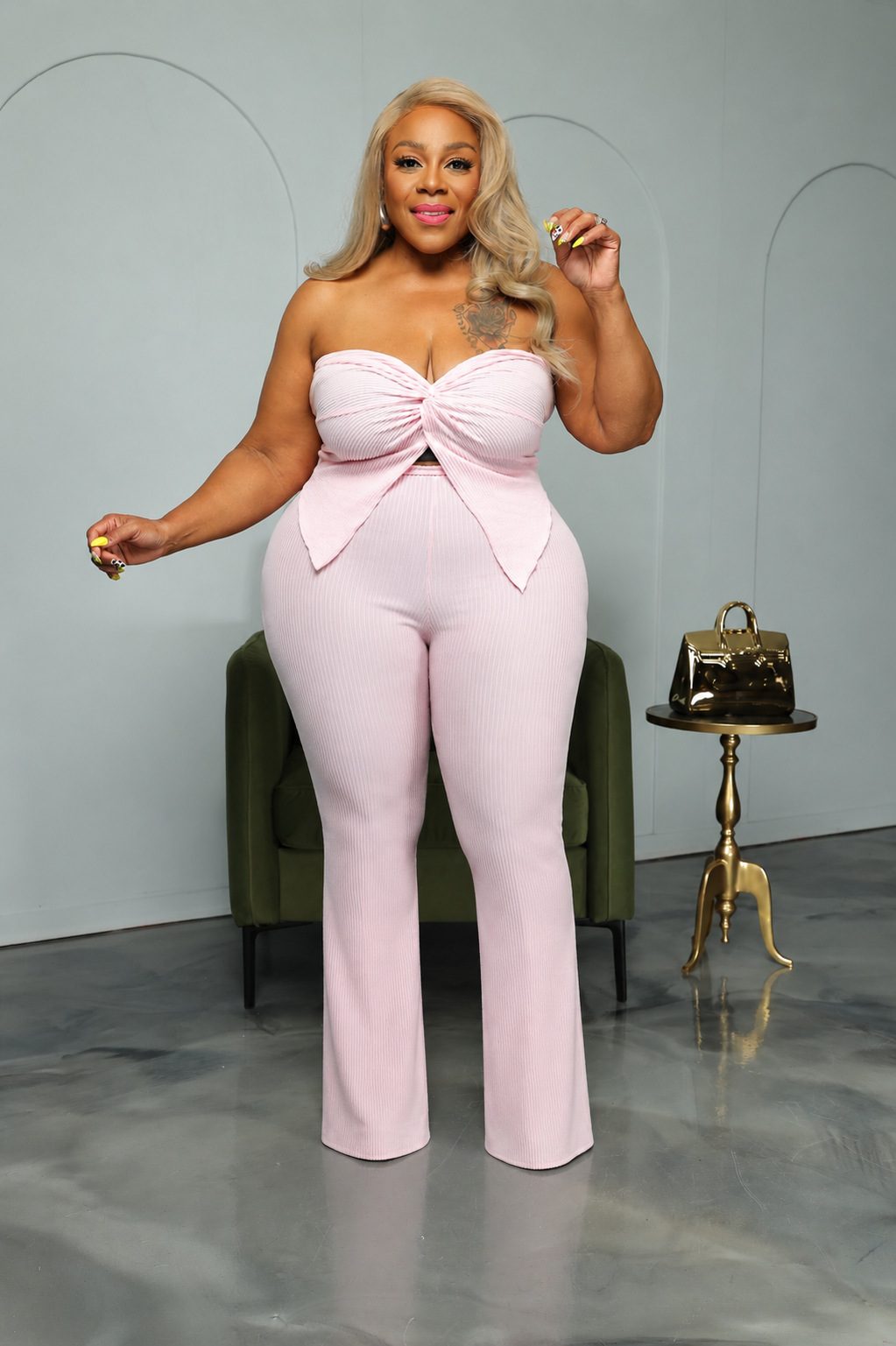 Pink Kia Rib Set