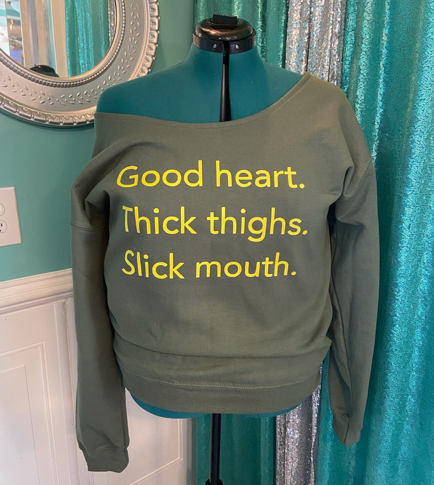 Load image into Gallery viewer, Green Good Heart Off Shoulder Sweatshirt
