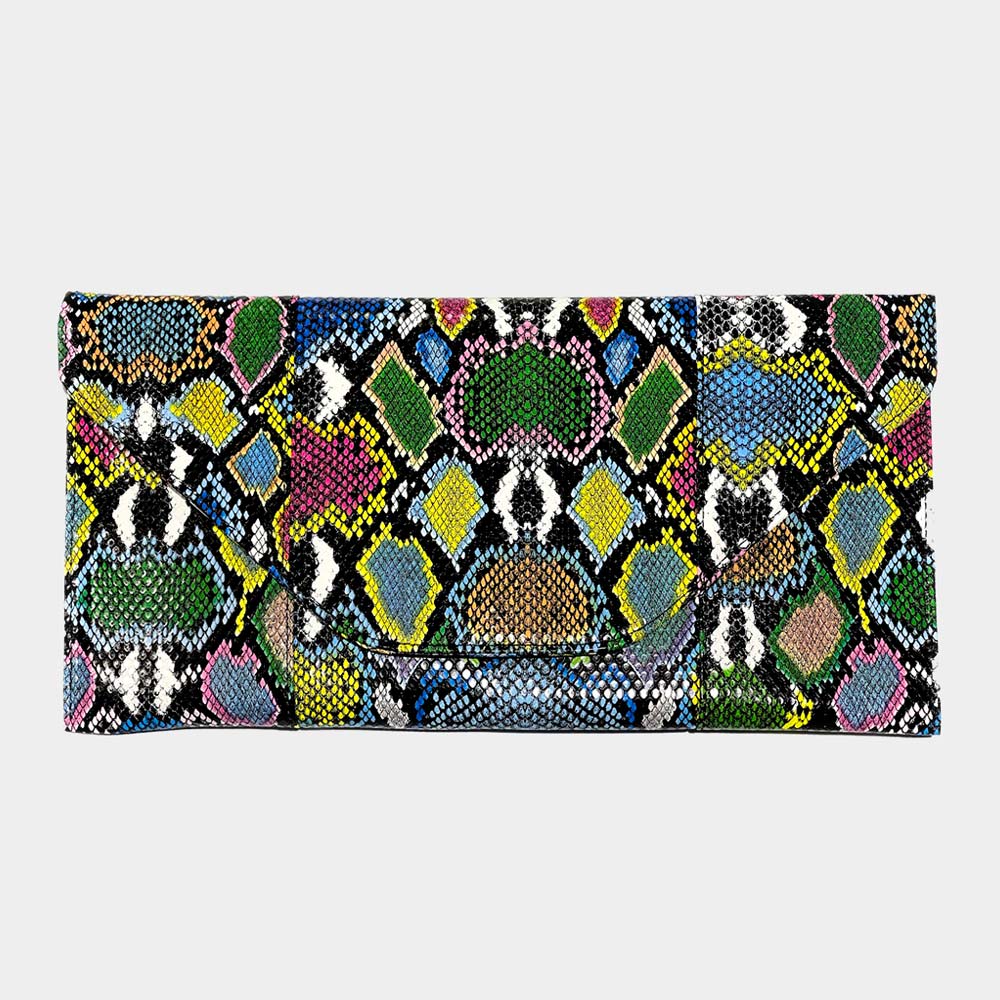 Load image into Gallery viewer, Green Skin Patterned Envelope Clutch
