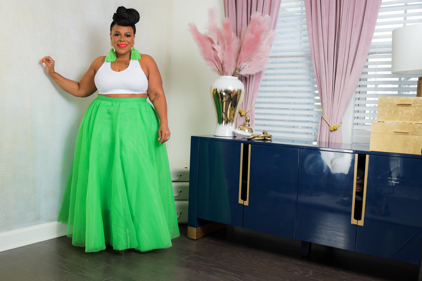 Load image into Gallery viewer, Green Tulle Maxi Skirt
