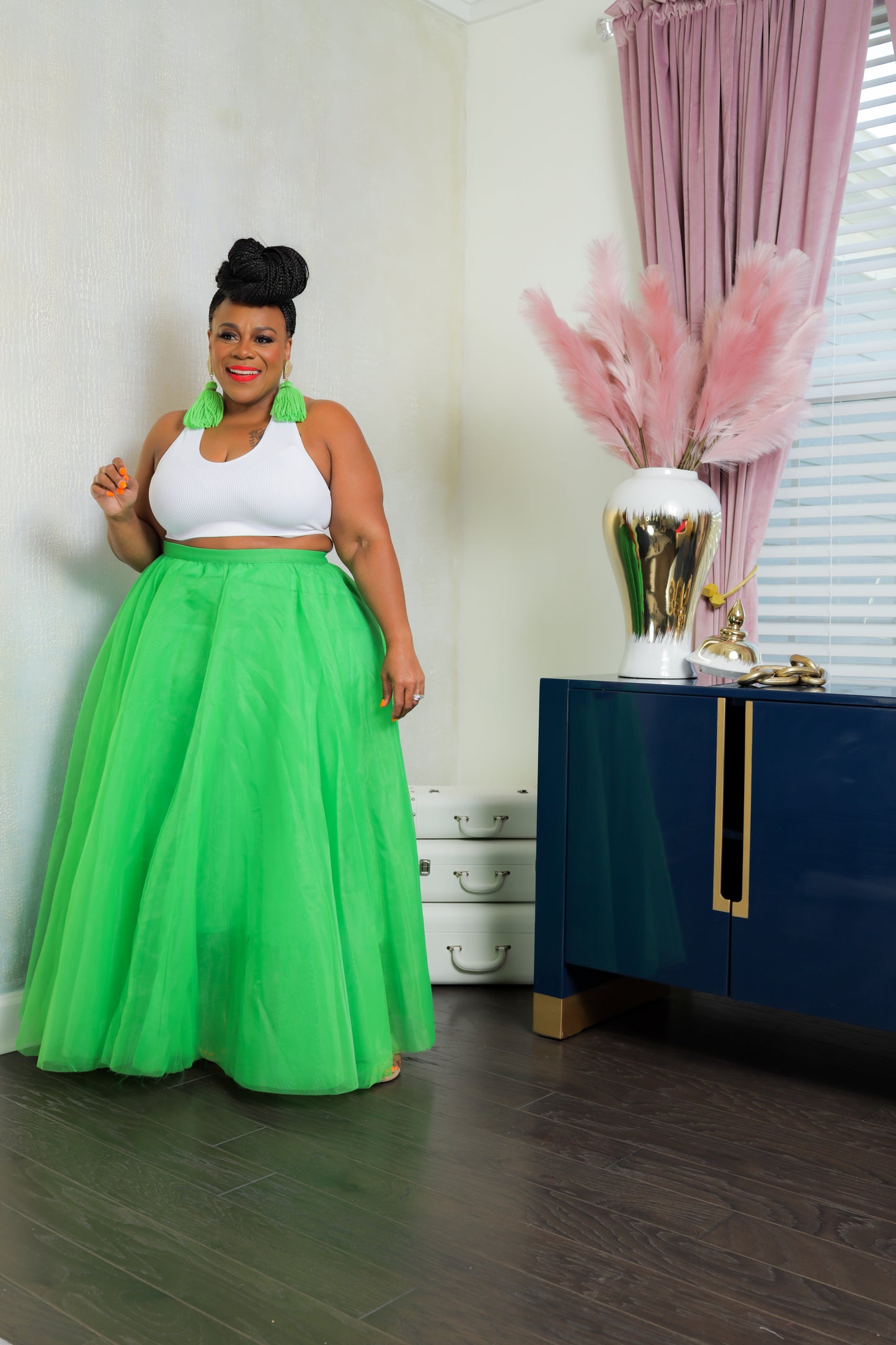 Load image into Gallery viewer, Green Tulle Maxi Skirt
