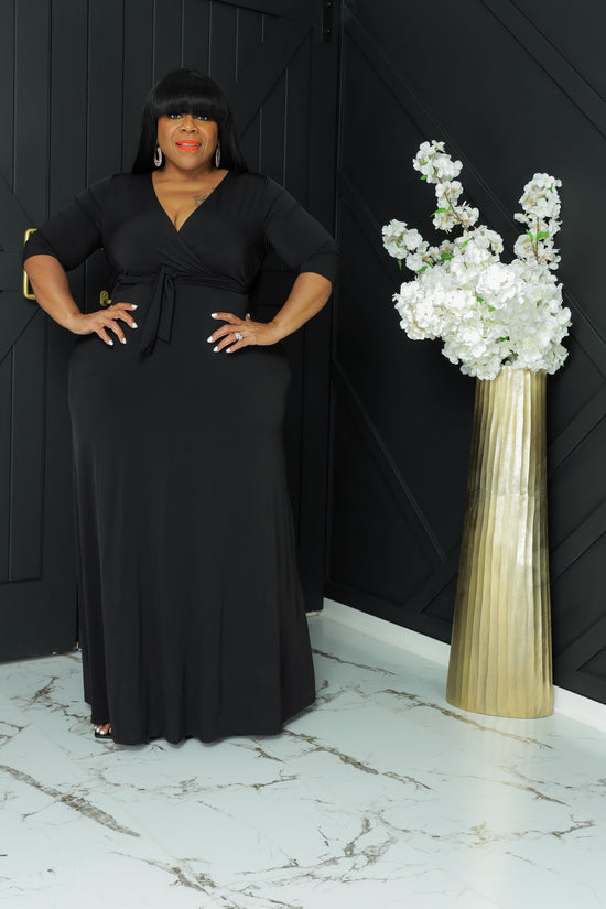 Load image into Gallery viewer, Black Emily Maxi Dress
