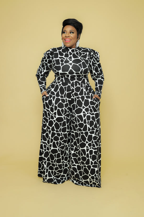 Load image into Gallery viewer, Black Giraffe Print Pant Set

