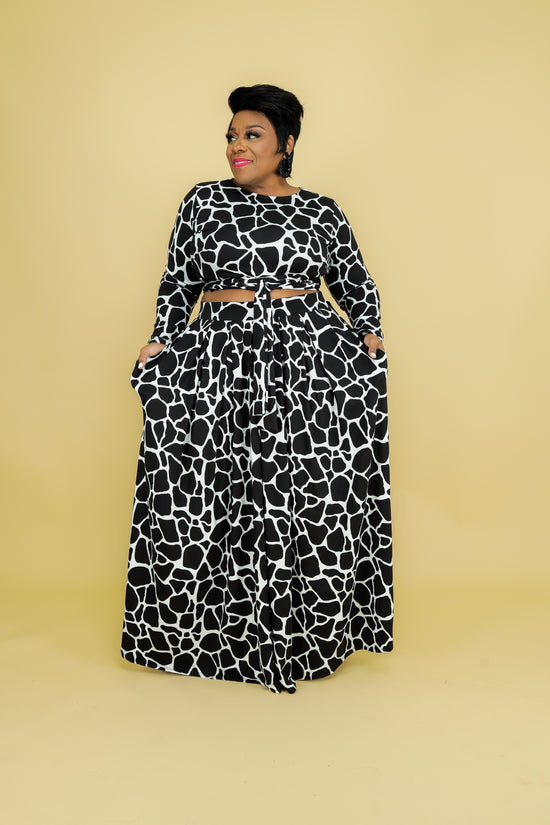 Black Giraffe Print Skirt Set
