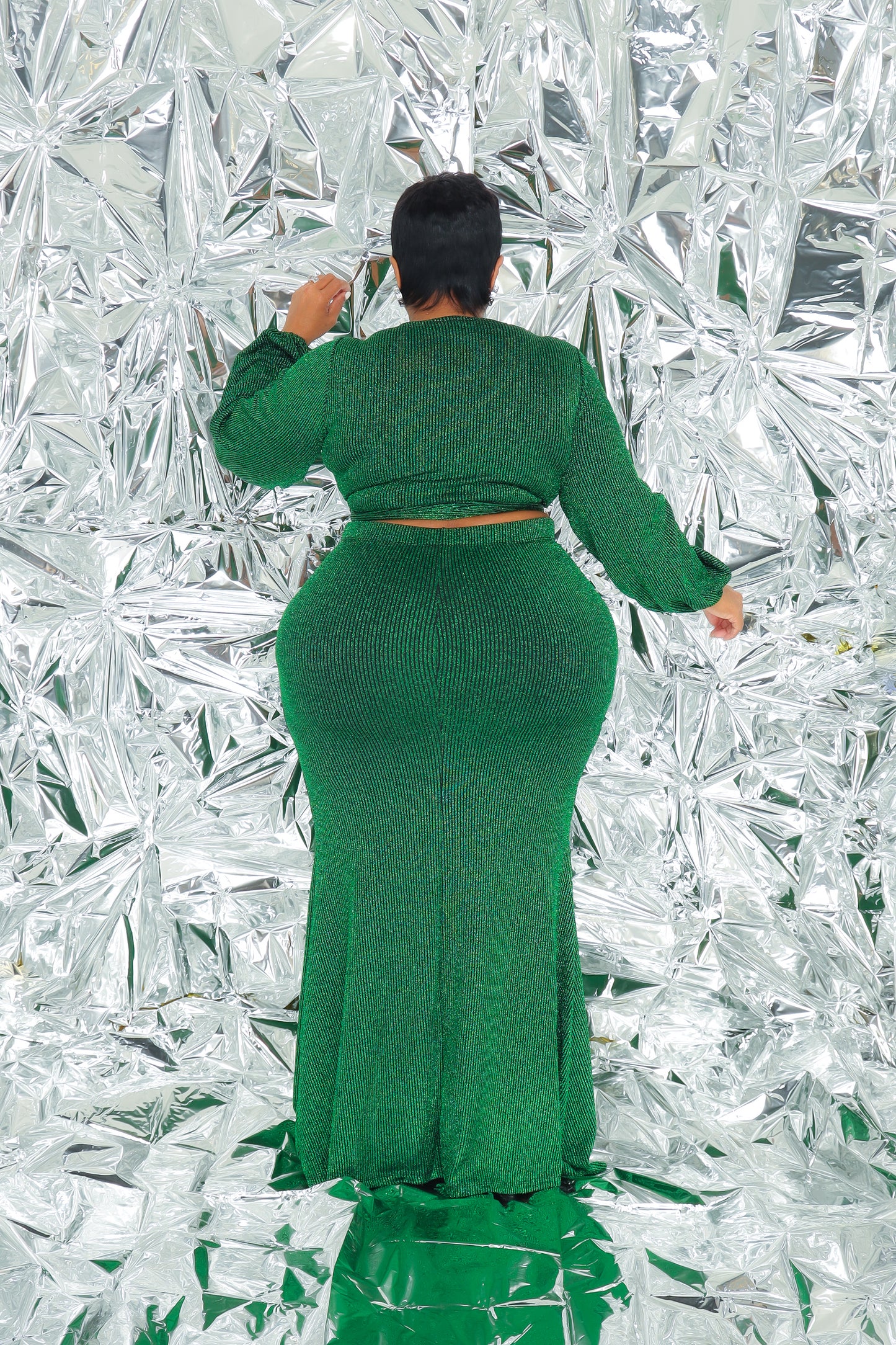 Load image into Gallery viewer, Emerald Gleam Skirt Set
