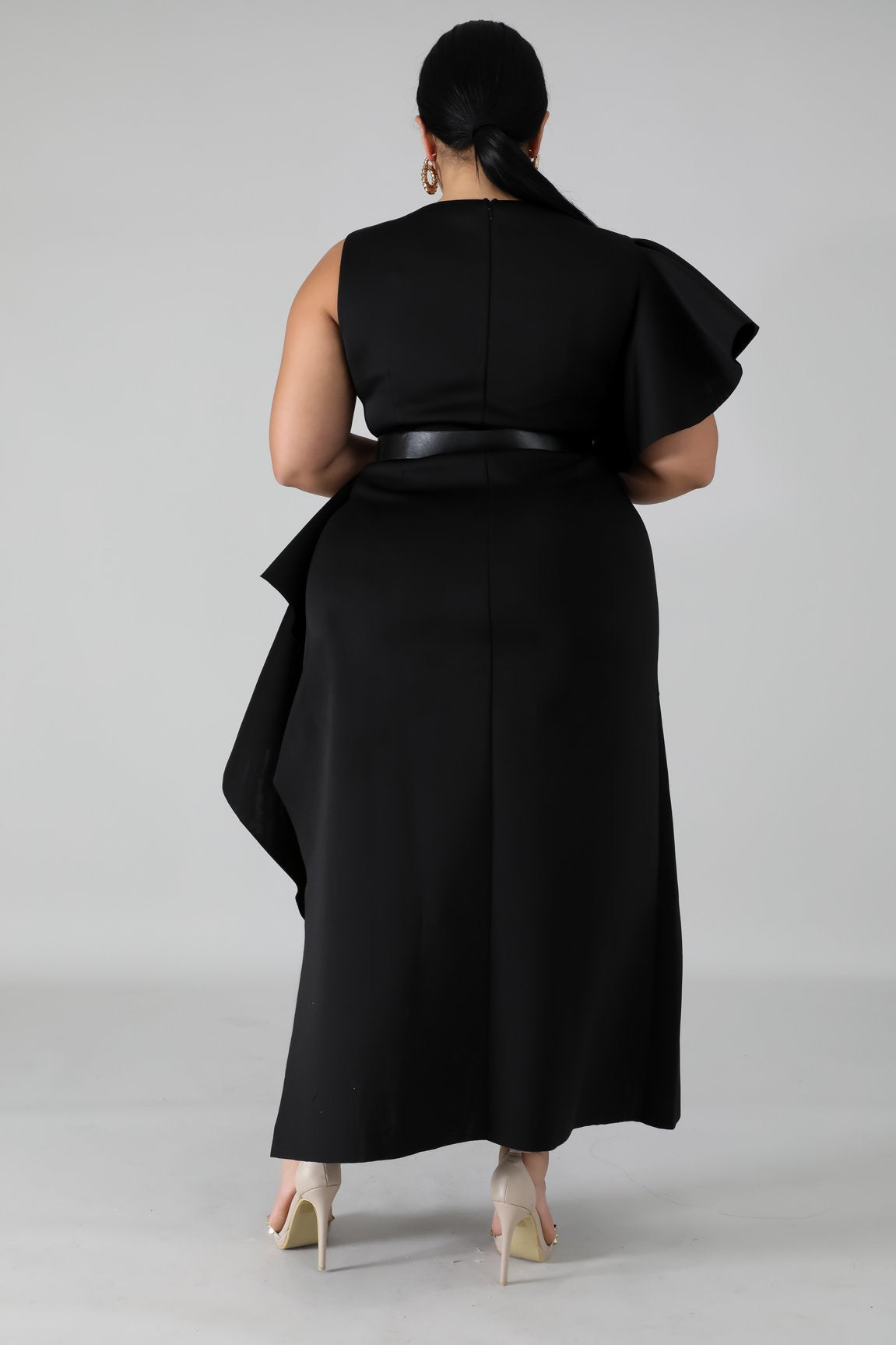 Load image into Gallery viewer, Black Davina Belt Dress
