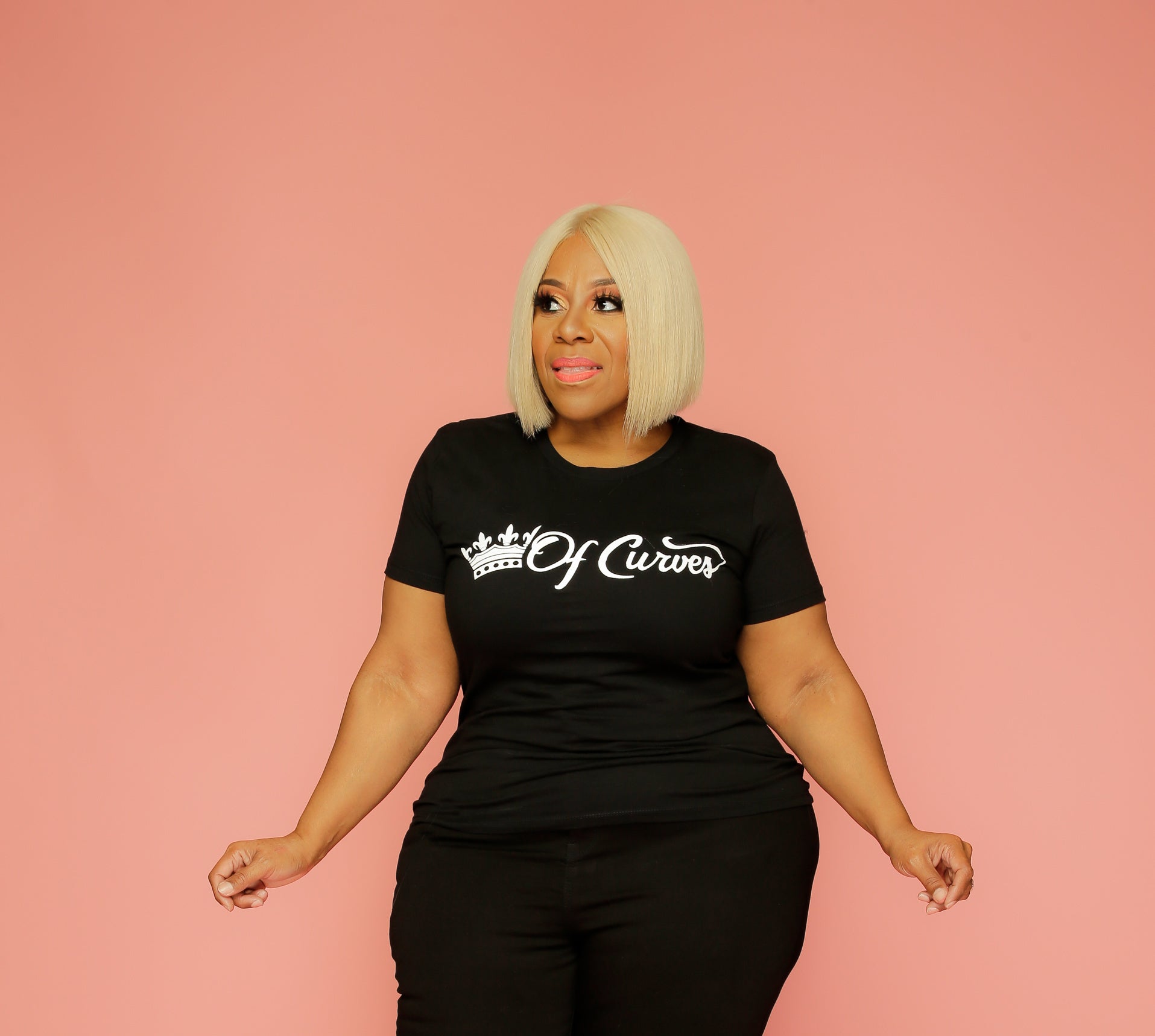 Black Queen of Curves Tee