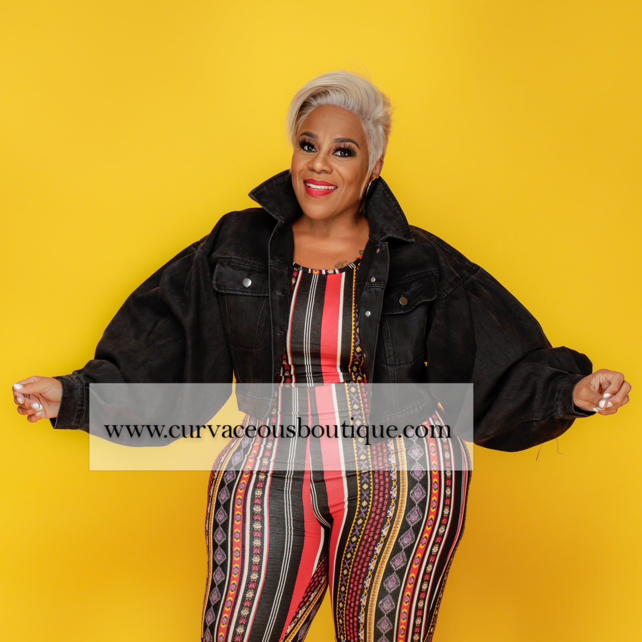 Black cropped denim shop jacket plus size