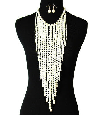 Theme Pearl Necklace Set